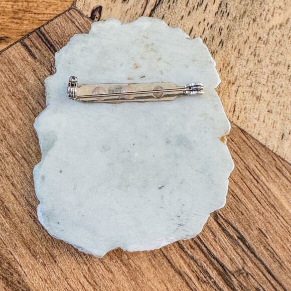 Hand-Painted Whimsical Santa Claus Holiday Brooch/Pin w/ Stone Like Appearance - Picture 6 of 7